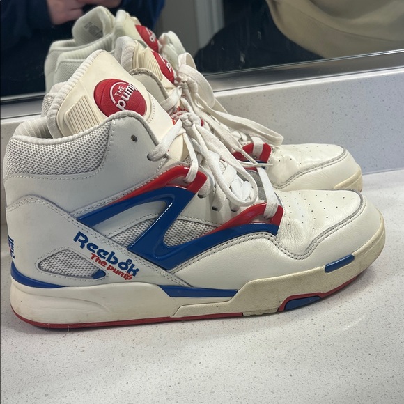 Reebok White and Blue High-Top Sneakers - Picture 4 of 4